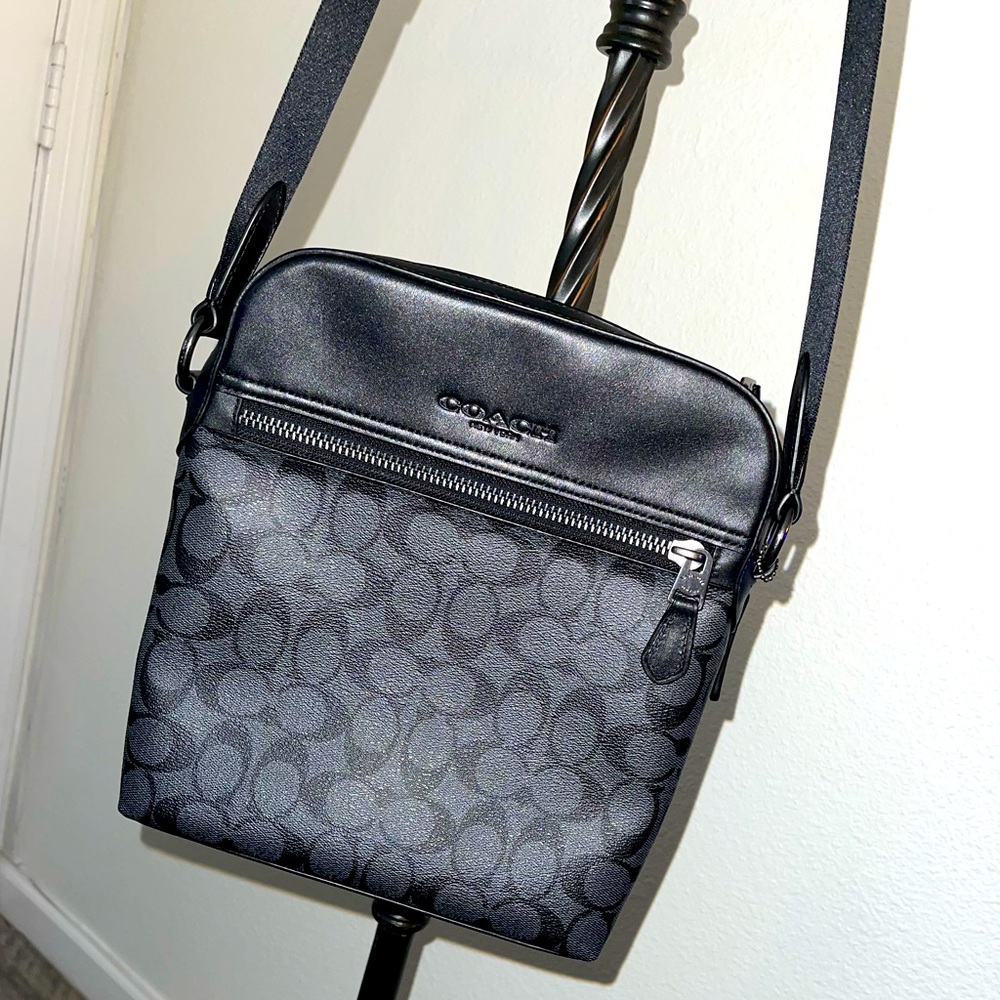 Coach Mens Saddle Flight Bag